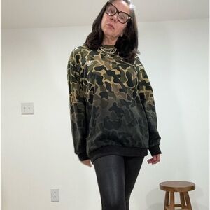 Camouflage Adidas Sweatshirt!